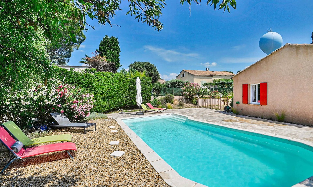 Eyragues House | Stunning home in Eyragues