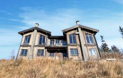 Kroderen House | Stunning Home In Noresund With Sauna