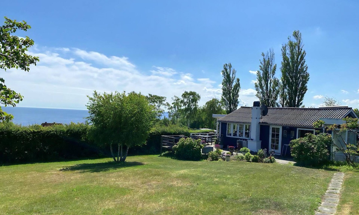 Sandkaas House | Stunning home in Unknown with 3 Bedrooms and WiFi