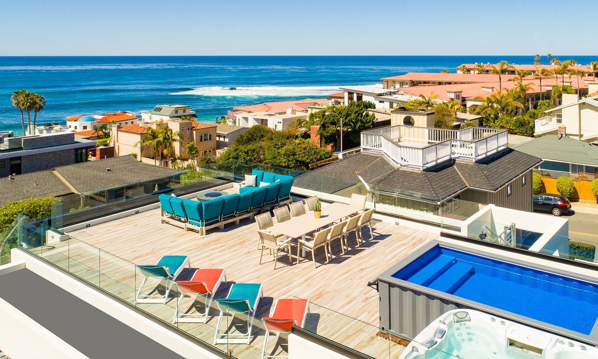 Beach Barber Tract House | Stunning Luxury Property w/ Private Rooftop Pool, Hot Tub & Endless Sunset Views