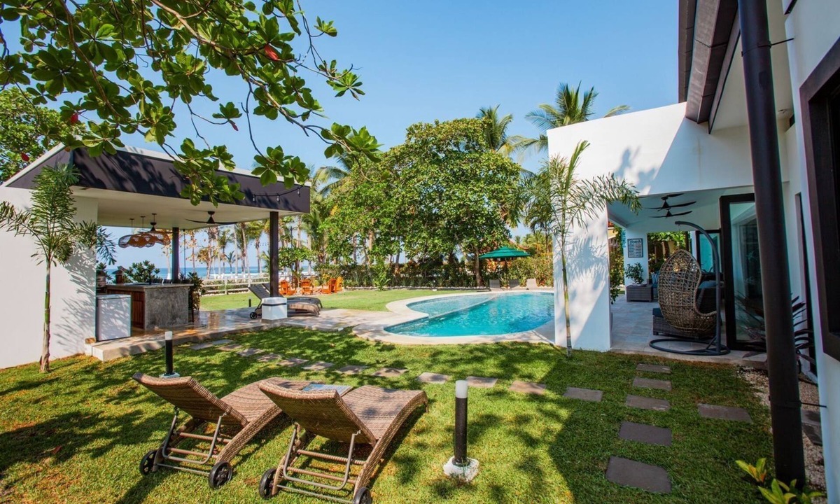 Playa Coyote House | STUNNING Oceanfront Getaway – Casa Del Mar, Playa Coyote!