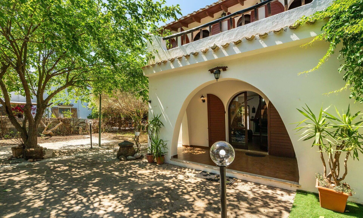 S'oru e Mari House | Stunning private villa for 8 people with WIFI, A/C, TV and patio
