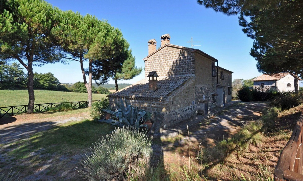Orvieto Villa | Stunning private villa for 9 guests with WIFI, private pool, TV, pets allowed and panoramic view
