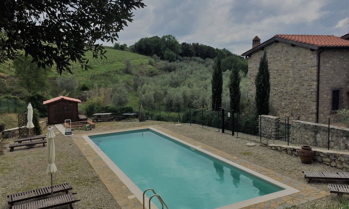 Villa A Sesta Villa | Stunning private villa with A/C, pool, WIFI, TV, patio and panoramic view, close to Siena