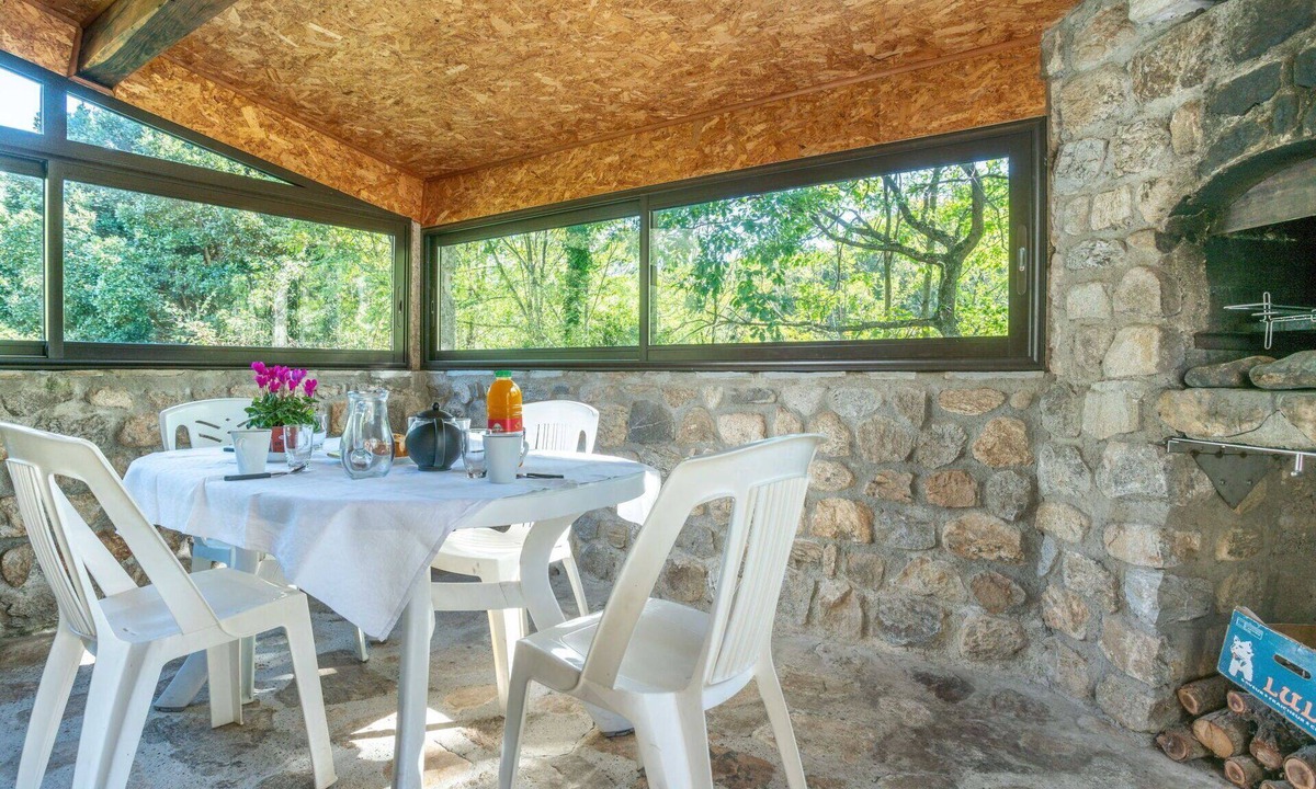 Valgorge House | Stunning private villa for 4 people with A/C and TV