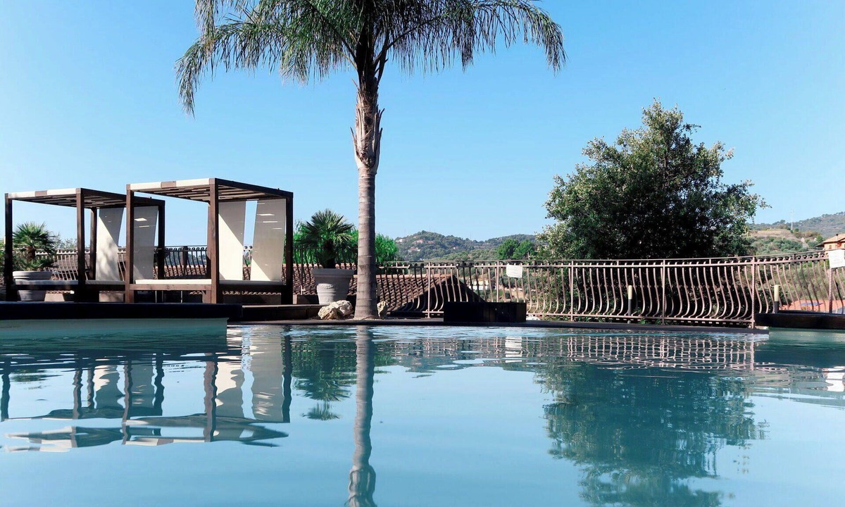 Costa dʼOneglia Villa | Stunning private villa for 8 people with private pool, A/C, WIFI, TV, terrace and panoramic view