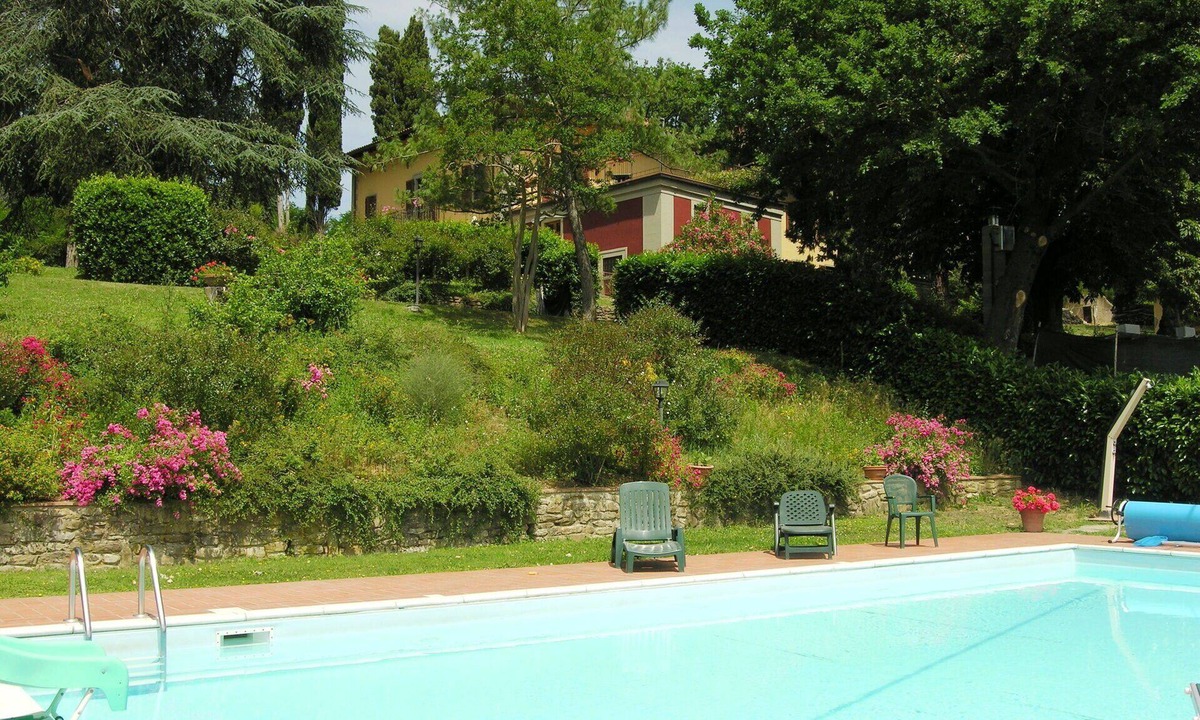 Vicchio Villa | Stunning private villa for 16 people with private pool, WIFI, TV, patio and panoramic view