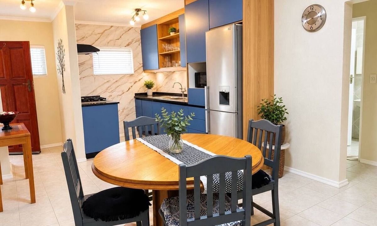 Shelly Beach Apartment | Stunning Sea Views & Direct Beach Access