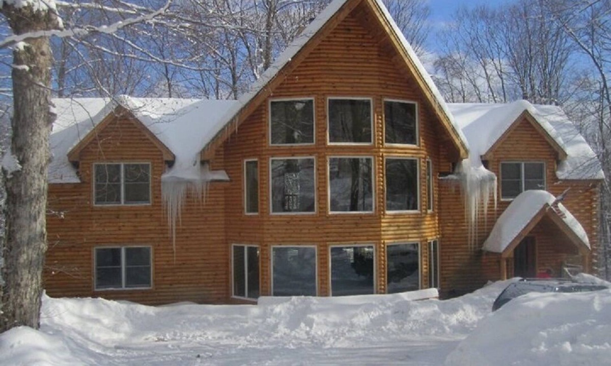 West Dover House | Stunning Ski Chalet minutes from Mt. Snow