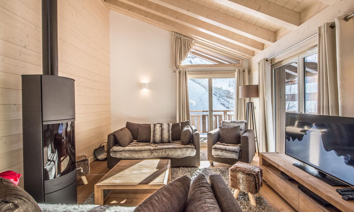 Courchevel Apartment | Stunning spacious T5 apartment with parking in Courchevel Moriond