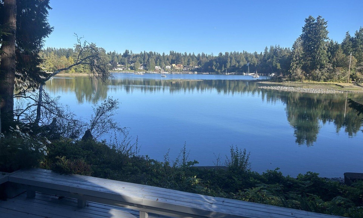 Rollingbay House | Stunning Waterfront Retreat In Port Madison Bainbridge Island-Furnished