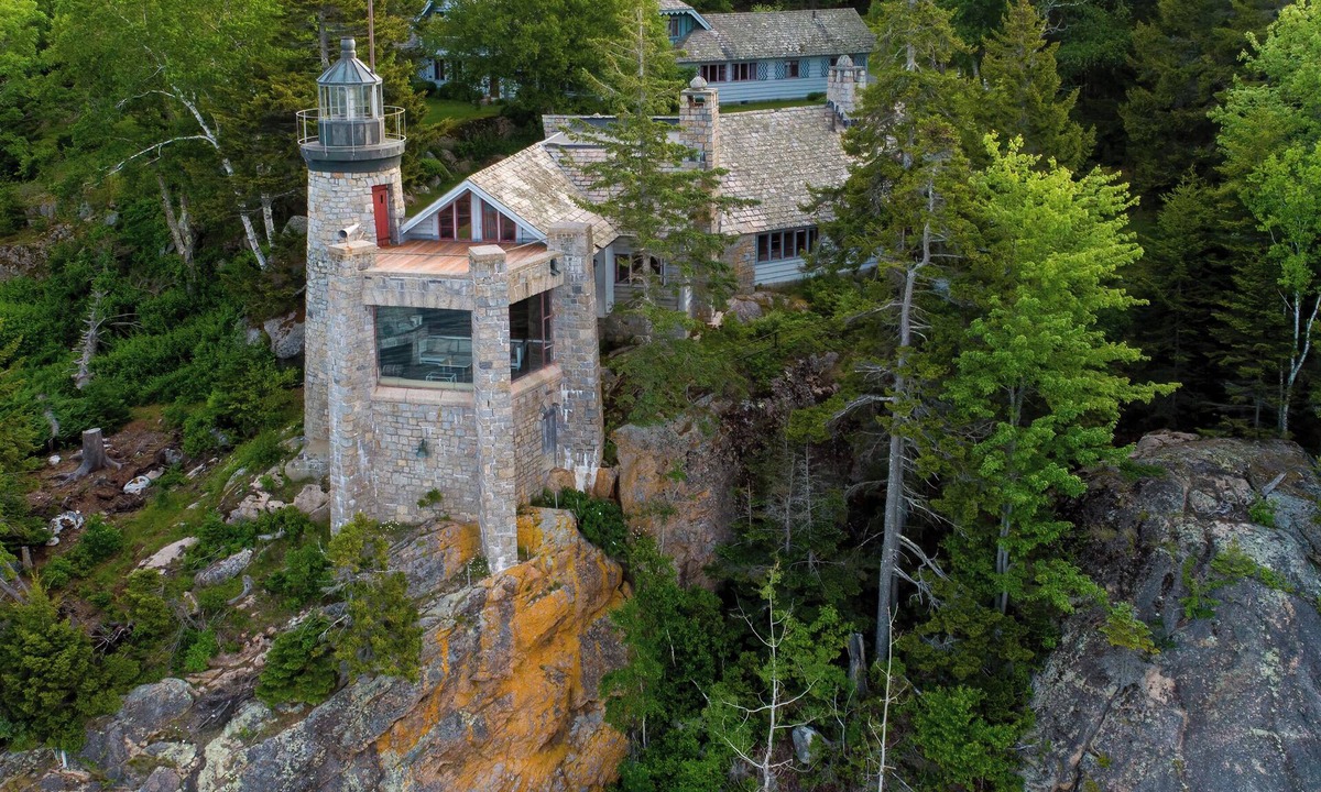Brooklin House | Stunning Waterfront Estate | 30 Acres, Private Beach, Tower