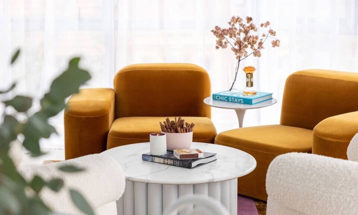 Darlinghurst Apartment | Stunningly Styled 1BR with Parking