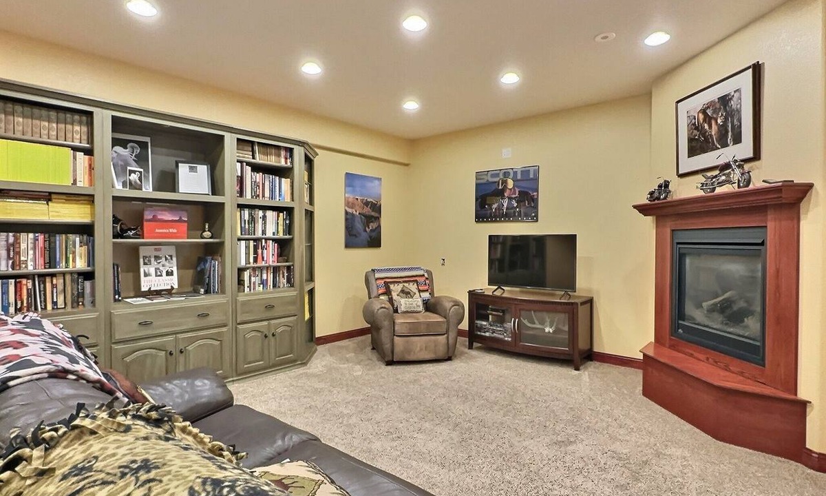 Sturgis Apartment | Sturgis Neighborhood-Large Bedrooms-Patio-Views