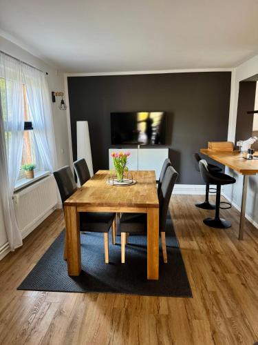 Guestrow Apartment | stylisches Ferienhäuschen