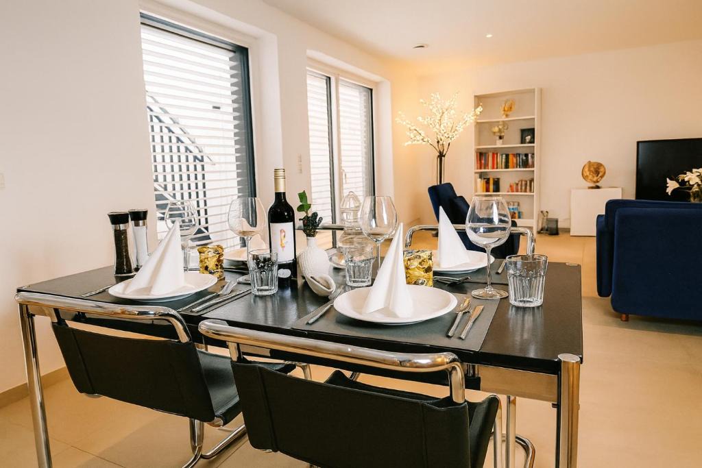 Neuhadern Apartment | Stylisches-Loft-Apartment mit Terrasse