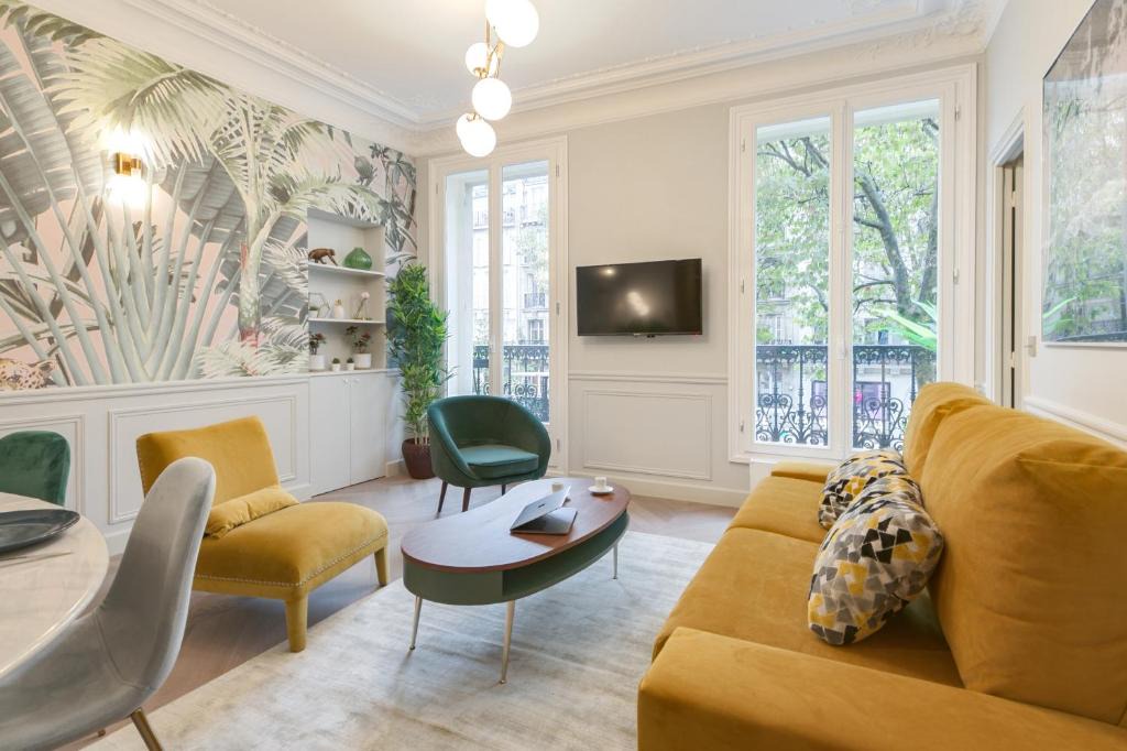 Sorbonne Apartment | Stylish 2bd House in Central Paris by GuestReady