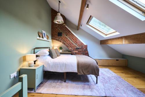 Wadsworth House | Stylish 2BR Home, Central Hebden Bridge Escape, Boho House
