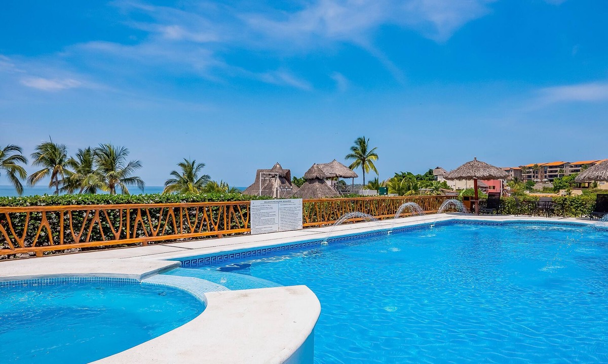 Punta de Mita Apartment | Stylish Apartment Near Beach & Dining With Pool, hot Tub, Tennis, & Large Patio