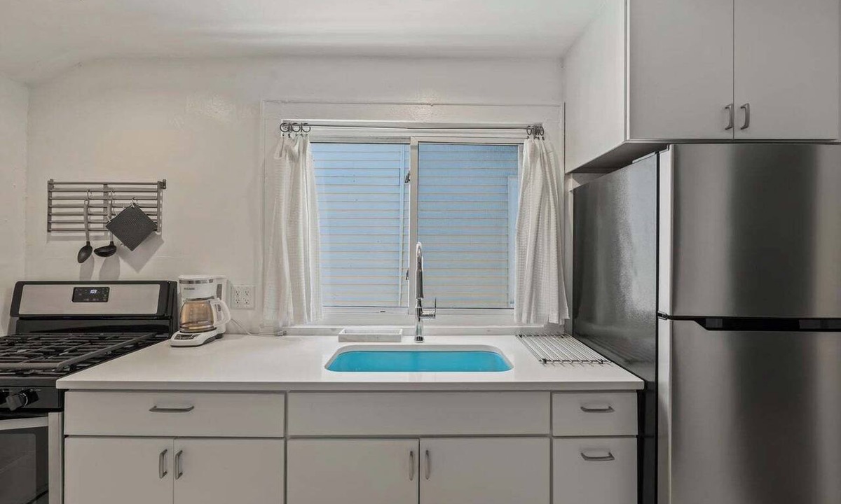 Fifth Ward Apartment | Stylish Apt in Walker's Point