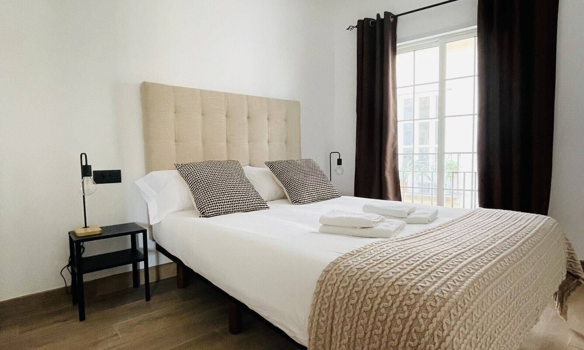 Casco Vello Apartment | Stylish flat in the centre
