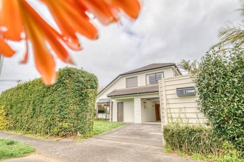 Greenlane - Ellerslie House | Stylish One-Tree-Hill Home - Entire House, Lucky U