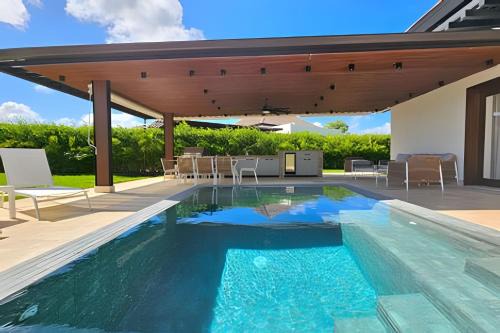 Punta Cana House | Stylish private 4 Bdr Villa w/Pool and Jacuzzi