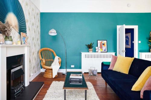 Cupar Apartment | Stylish Private Flat Near St. Andrews Golf Course