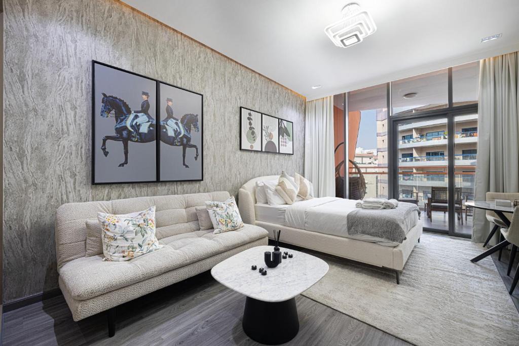 Dubai Apartment | Stylish Silicon Oasis Studio Near Mall & Airport