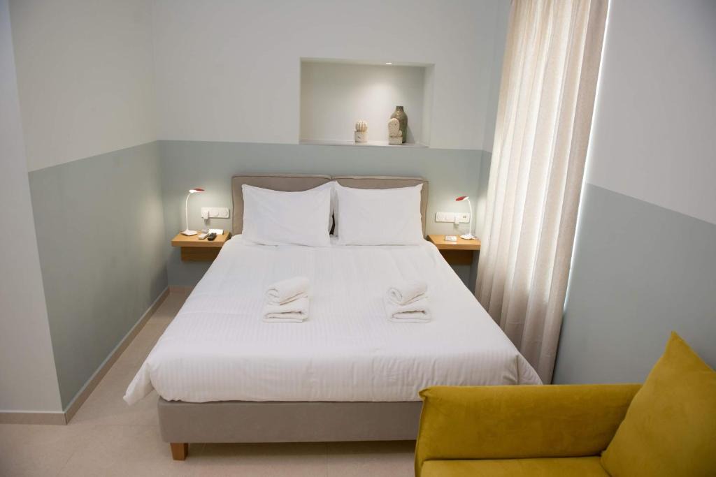 Kalamata Apartment | Stylish Studio Apartment - 1 House