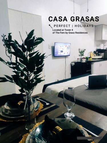 Santo Cristo Apartment | Stylish studio unit at Grass Residences