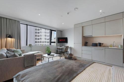 Manchester City Centre Apartment | Stylish Studio With Wi-Fi and Shared Spa Facilities