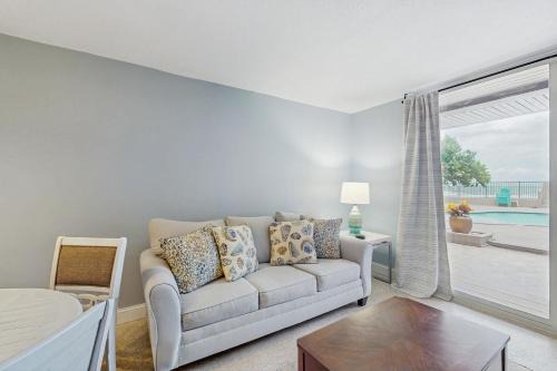 Madeira Beach House | Sugar Sands B