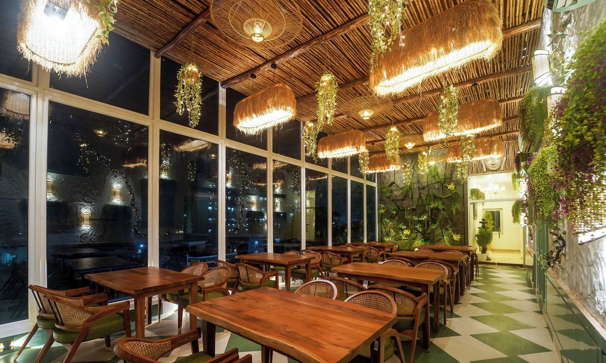Mahmoorganj Hotel | Sugar Stars Inn