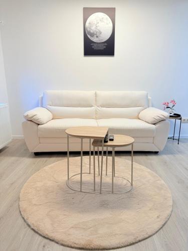 Mont-sur-Marchienne Apartment | Suite 06