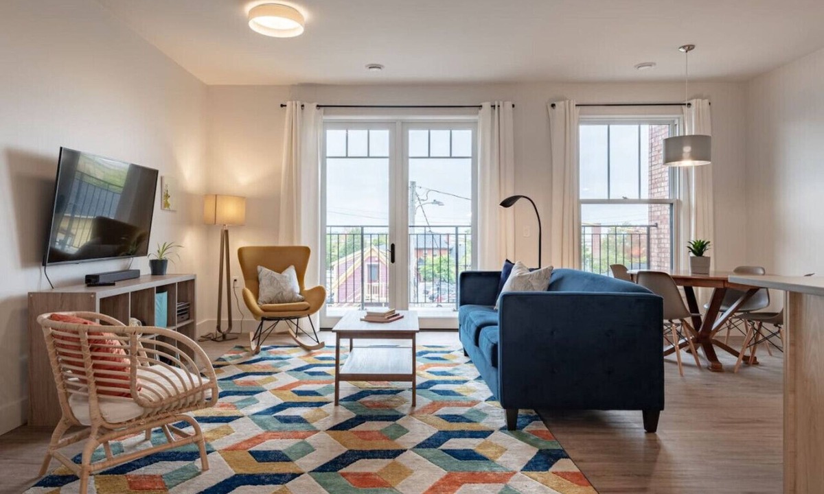Wolfville Apartment | Suite 204 - 470 Main