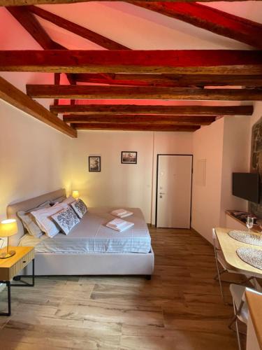 Barriera Vecchia-San Giacomo Apartment | Suite Exclusive Room
