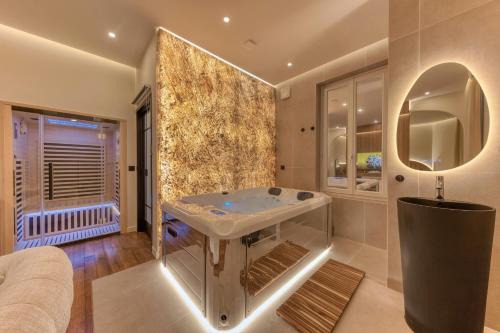 L'Isle-Adam Apartment | Suite Prestige Spa Privatif D'exception