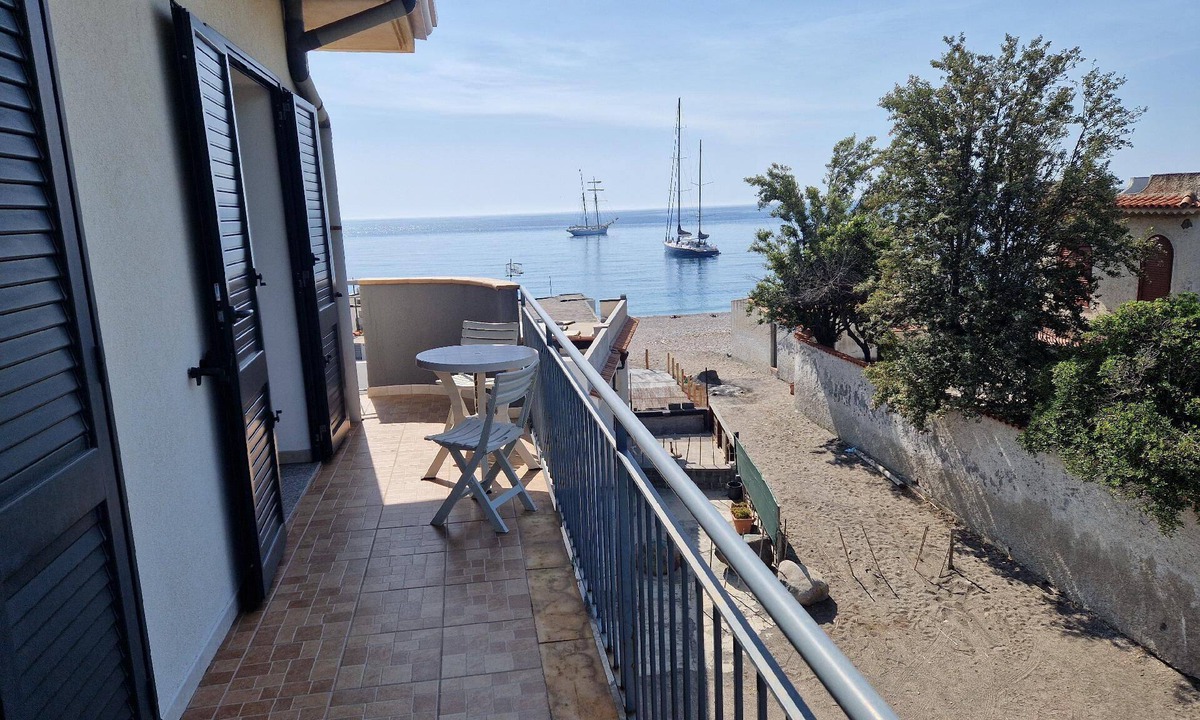 Sant'Anna Apartment | Suite Riviera - modern comfort near the sea