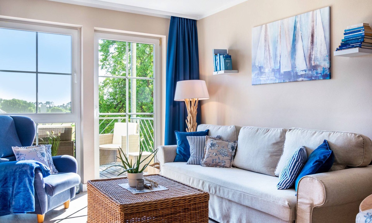 Spalt Apartment | Suite 'Seelixir' with Lake View and Sunny Balcony on a Panoramic Plateau