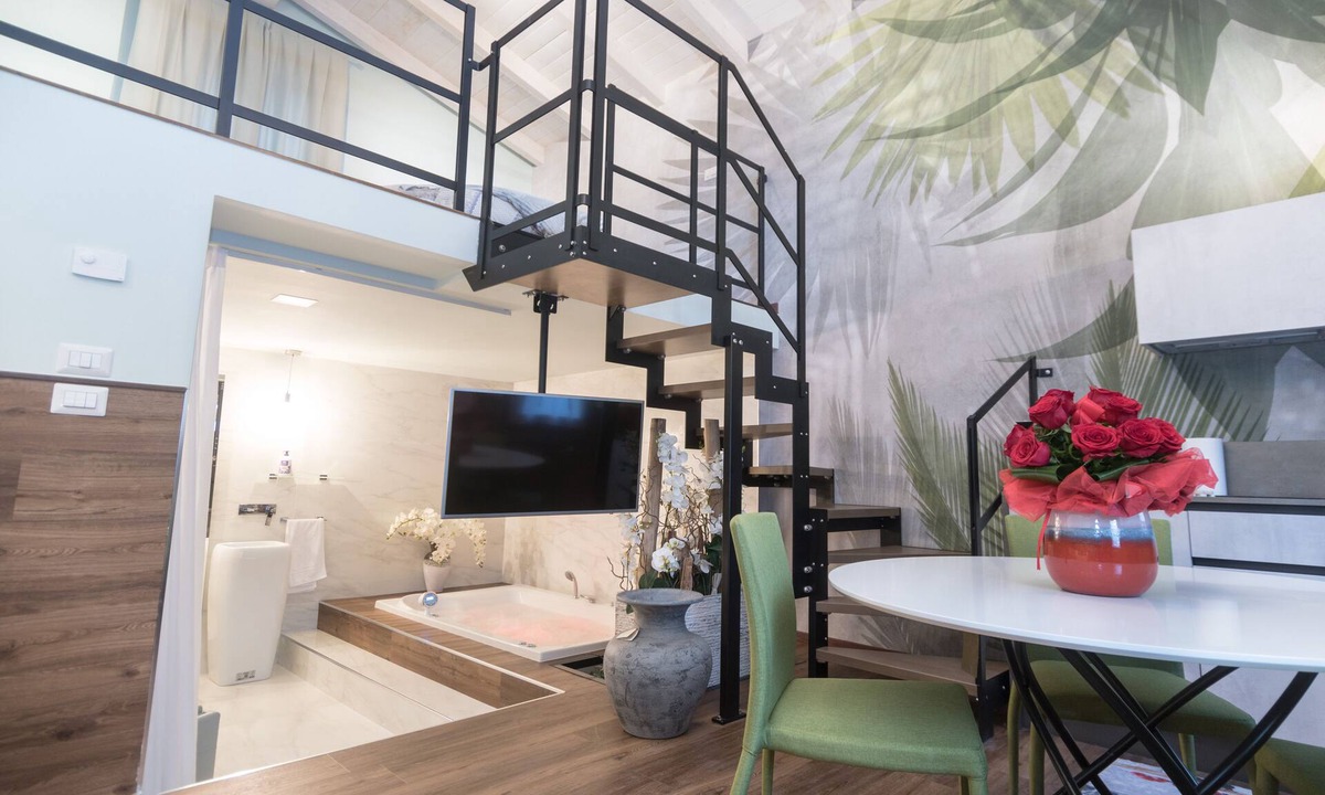 Rivotorto Apartment | Suite with Jacuzzi and swimming pool in Assisi