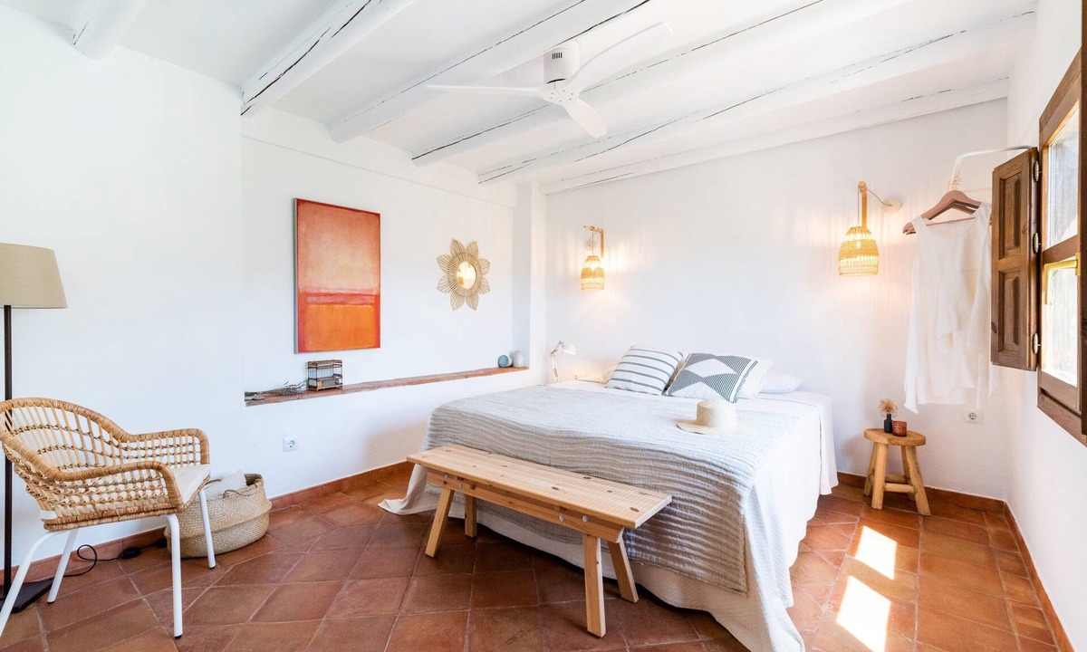 Niguelas Bed & Breakfast | Suite with kitchen and private terrace countryside