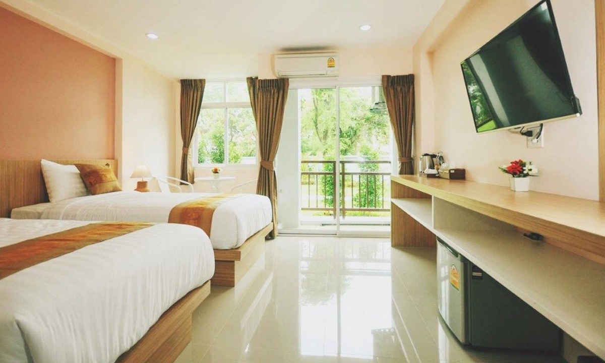 Nai Mueang Hotel | Sukkhamas Pirom Hotel