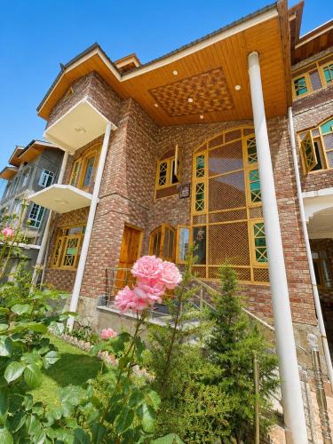 Srinagar House | Sultan Homestay