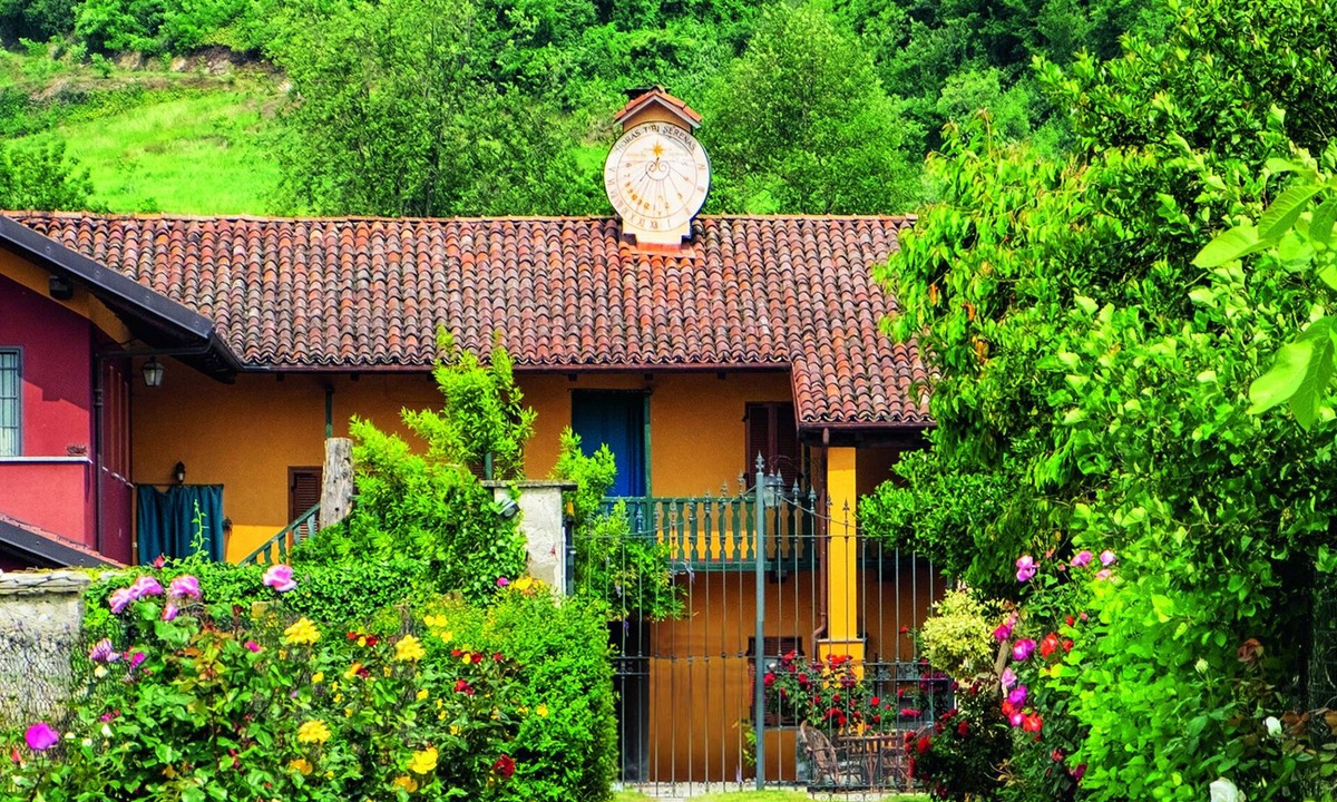 Busca House | Suma Si Casa Cesare - 2000 sq. m. of garden at your disposal CIR00403400011