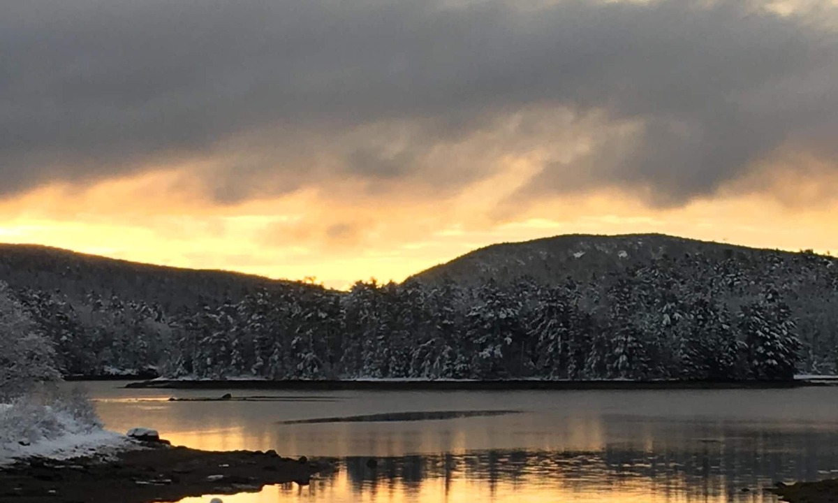 Somesville House | Summer 2026 book now and experience the beautiful views!