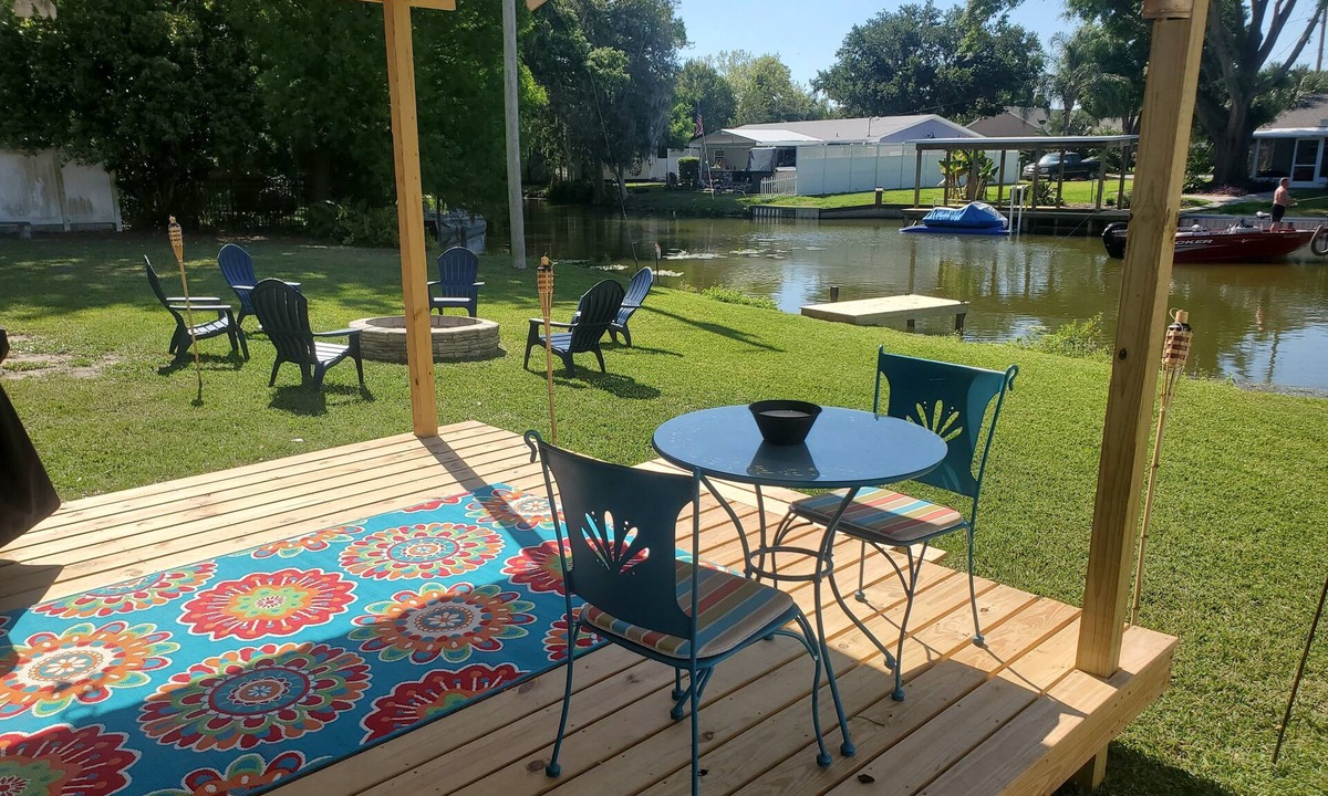 Eustis House | Summer Adventures on the Lake! Bring your boat