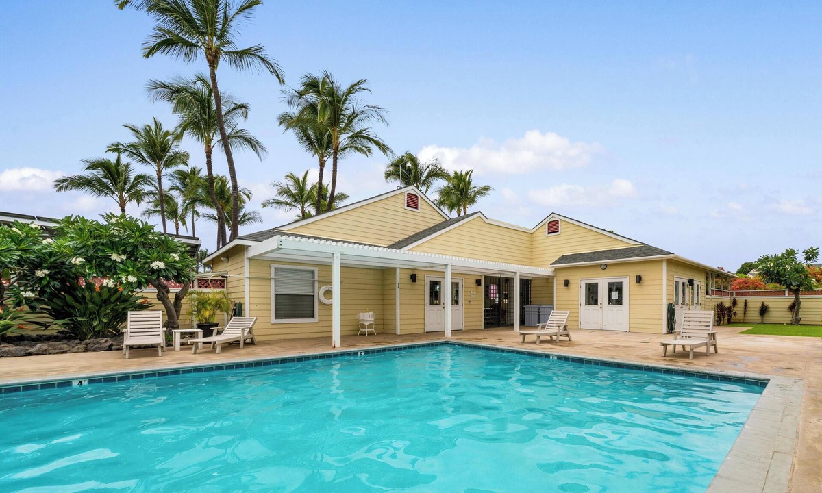 Waikoloa Village House | Summer Deal Kona Golf Course Vacation Condo with Pool Hot Tub Lanai