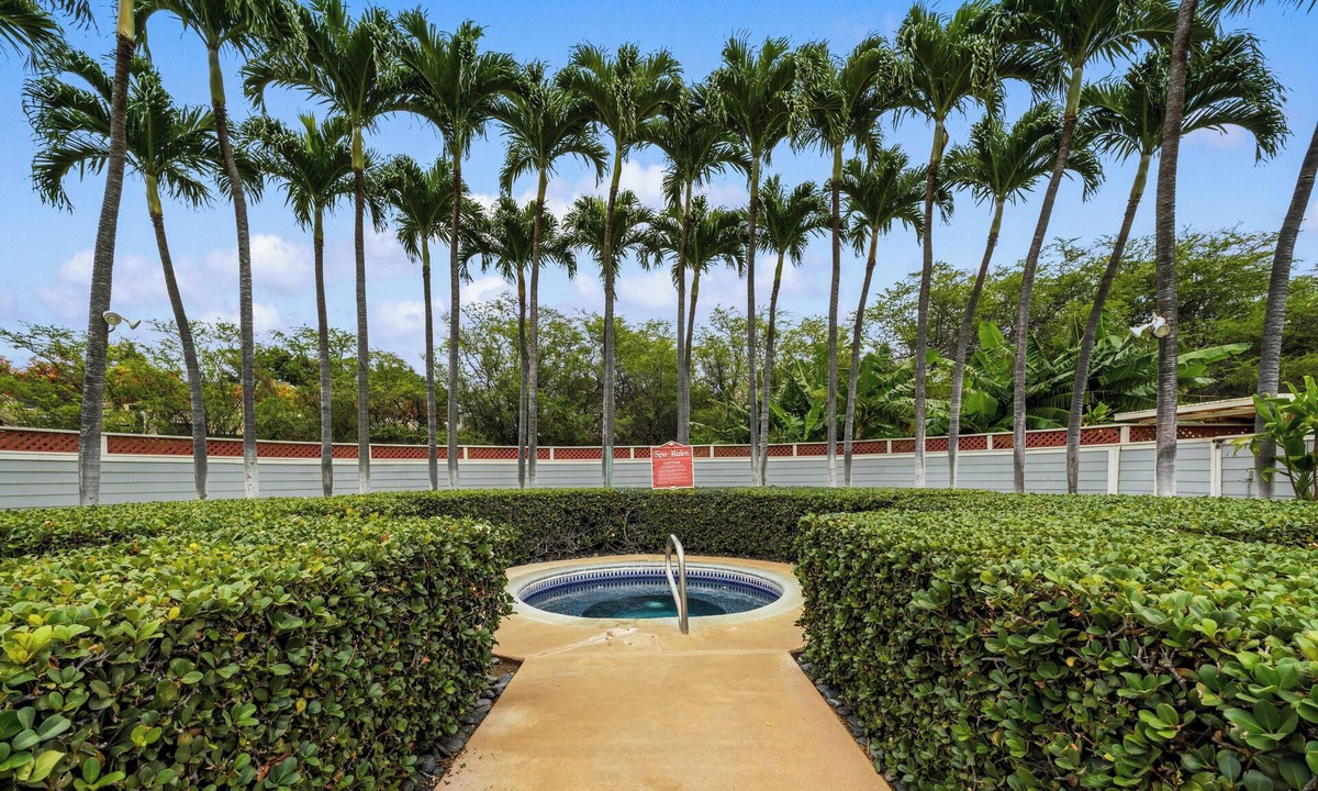 Waikoloa Village Condo | Summer Deal Waikoloa Resort Vacation Condo with Coast Views and Pool