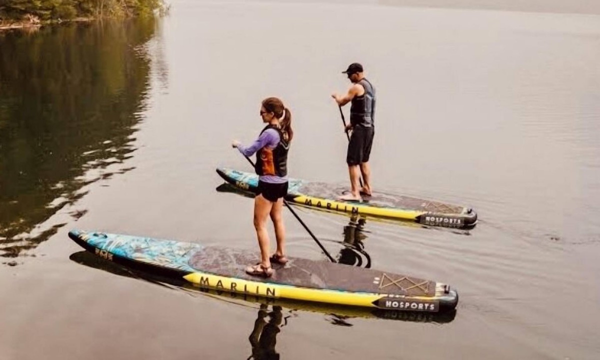Regional District of Nanaimo Apartment | Summer Getaway with Gorgeous Lake Access! August Availability.